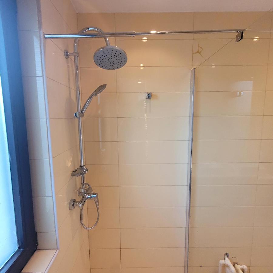 Anastasia Bratianu 28 A Self Check From 2 Pm Apartament Bucureşti